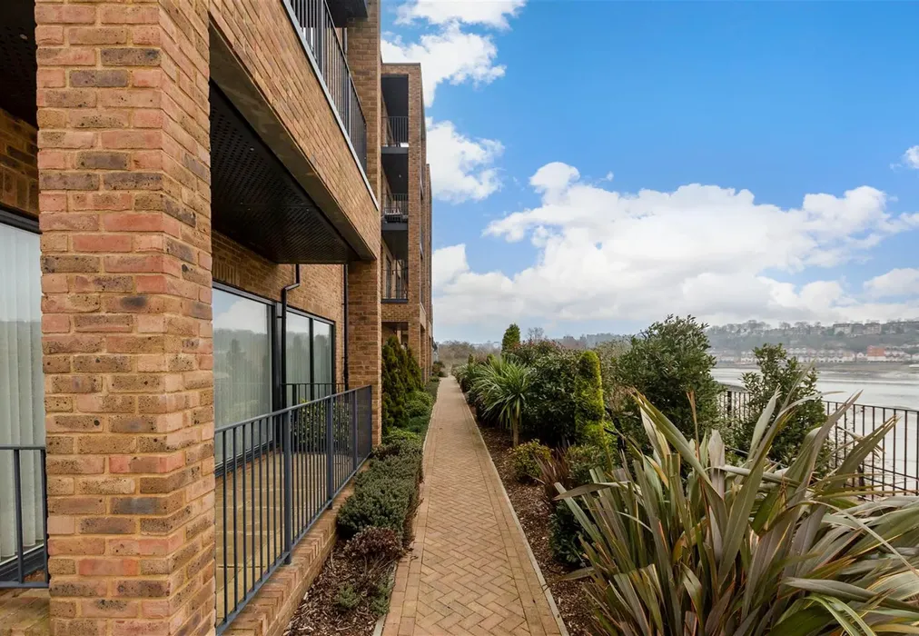 Communal Gardens - Knights Templar Way, Rochester, Kent - Wards of Kent