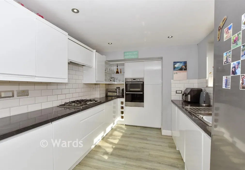 Kitchen/Diner - High View Avenue, Herne Bay, Kent - Wards of Kent