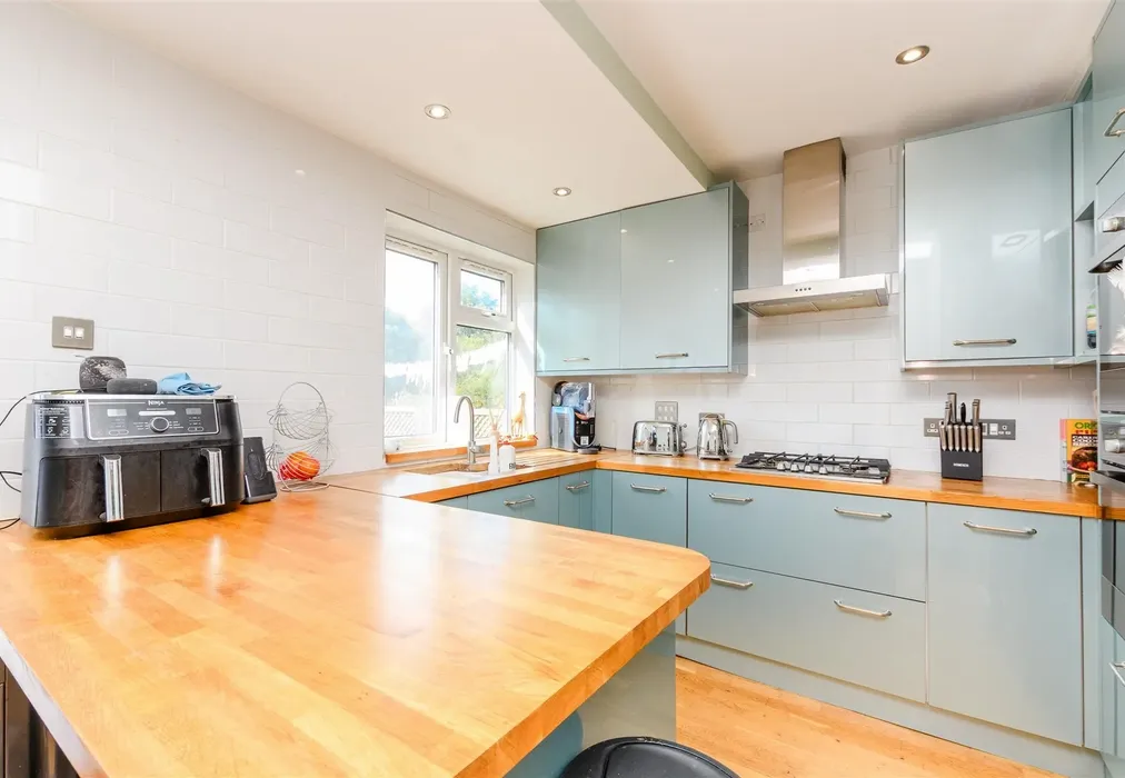 Kitchen/Diner - Barnes Cray Road, Dartford, Kent - Wards of Kent