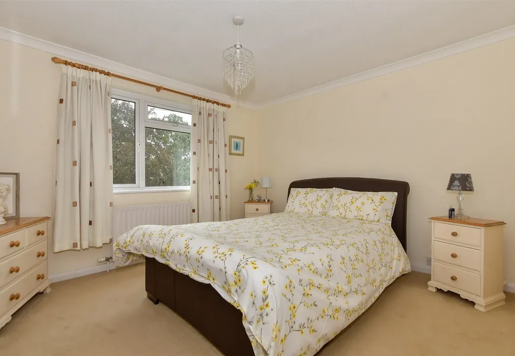 Bedroom 2 - New Hythe Lane, Aylesford, Kent - Wards of Kent