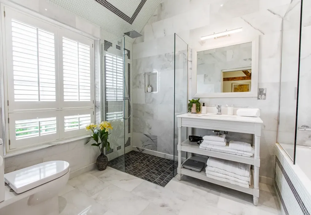 Nel TF bed 2 ensu... - Nelson Crescent Ramsgate CT11 - Wards of Kent