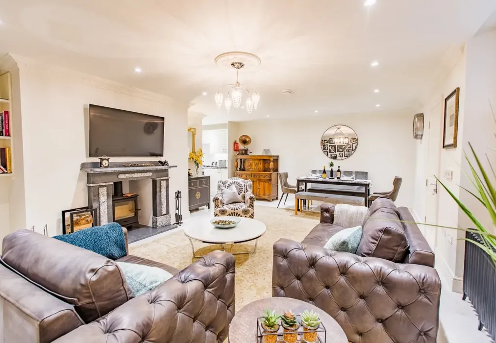 Nel BF lounge 3 - Nelson Crescent Ramsgate CT11 - Wards of Kent