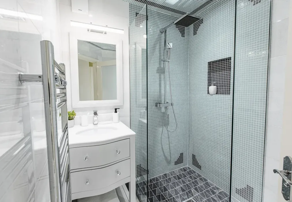Nel BF bed 2 ensuite - Nelson Crescent Ramsgate CT11 - Wards of Kent