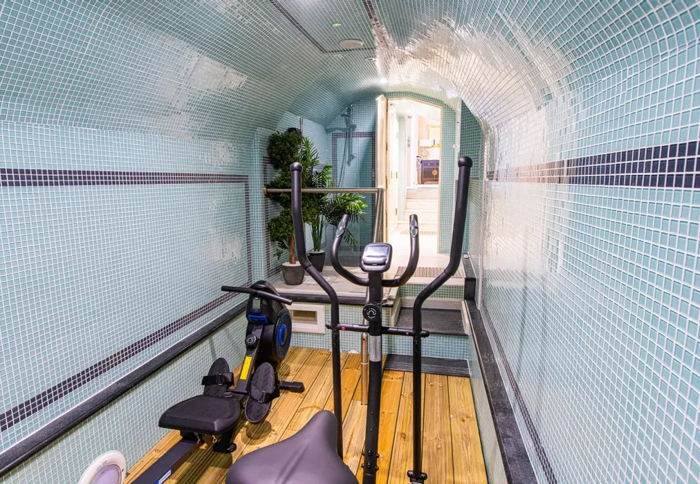 Nel BF gym 2 - Nelson Crescent Ramsgate CT11 - Wards of Kent