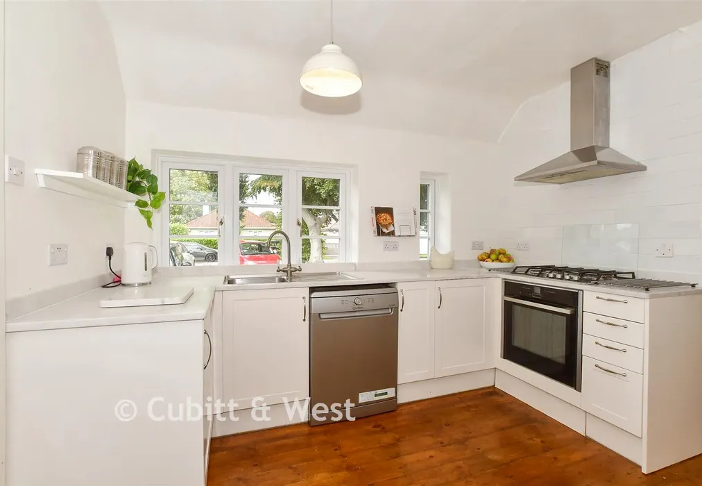 Kitchen/Dining Room - Balcombe Gardens, Horley, Surrey - Wards of Kent