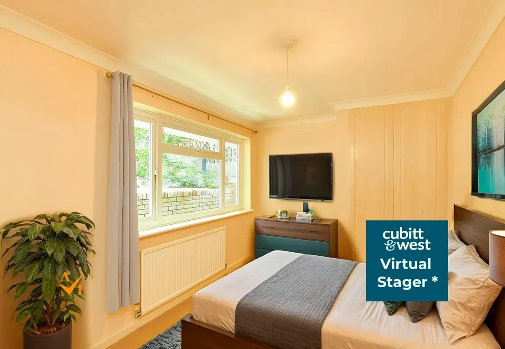 Bedroom 1 (Modern style) - Crescent Drive North, Woodingdean, Brighton, East Sussex - Wards of Kent