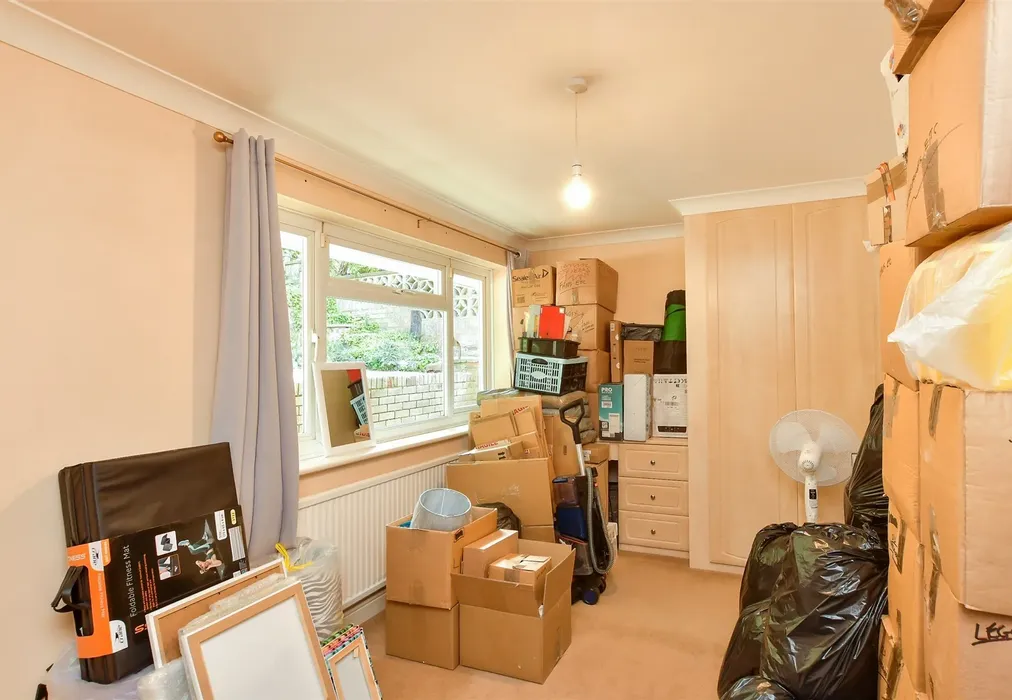 Bedroom 1 - Crescent Drive North, Woodingdean, Brighton, East Sussex - Wards of Kent