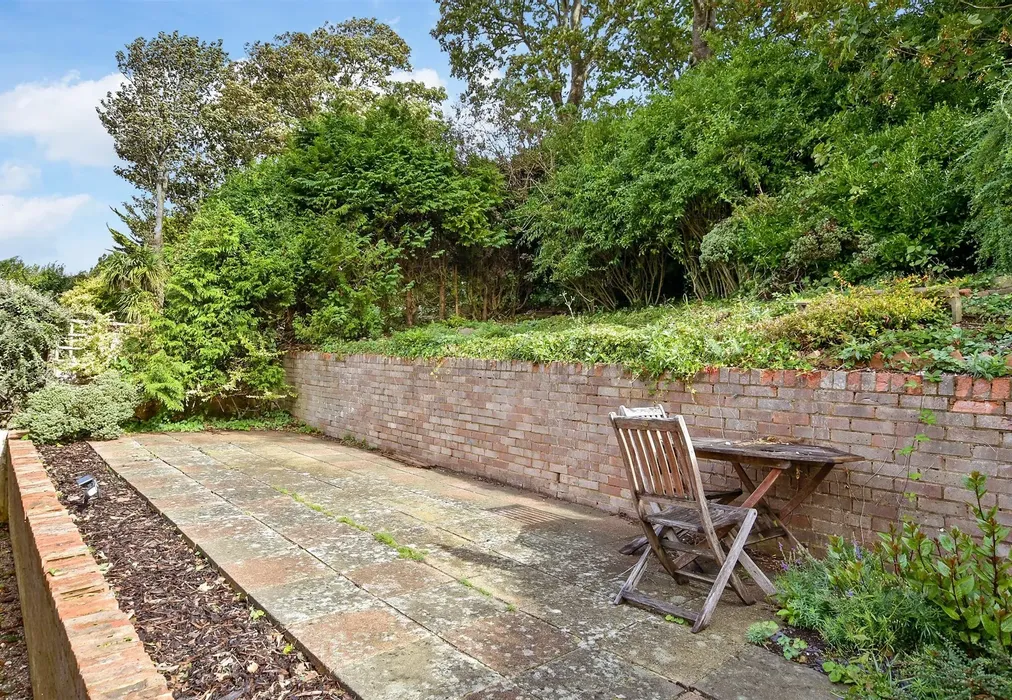 Rear Garden - Crescent Drive North, Woodingdean, Brighton, East Sussex - Wards of Kent