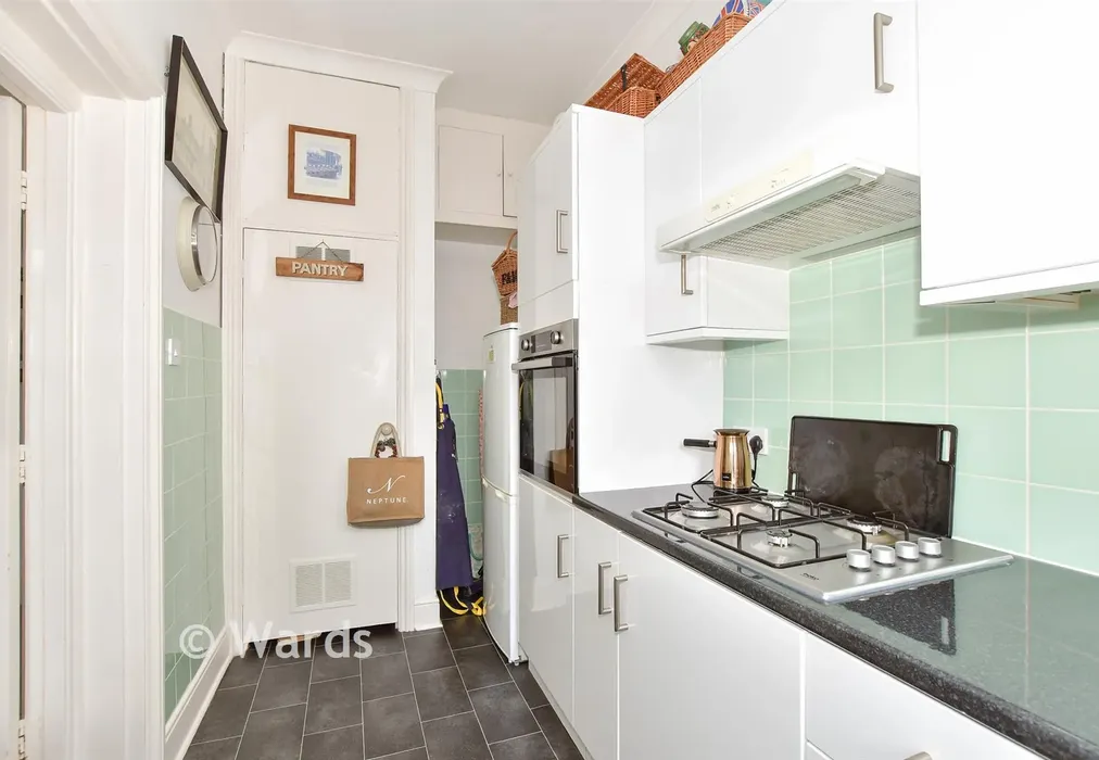 Kitchen - Stade Street, Hythe, Kent - Wards of Kent