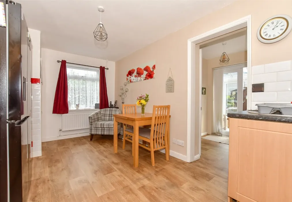 Kitchen/Diner - Burgess Green, Hacklinge, Deal, Kent - Wards of Kent