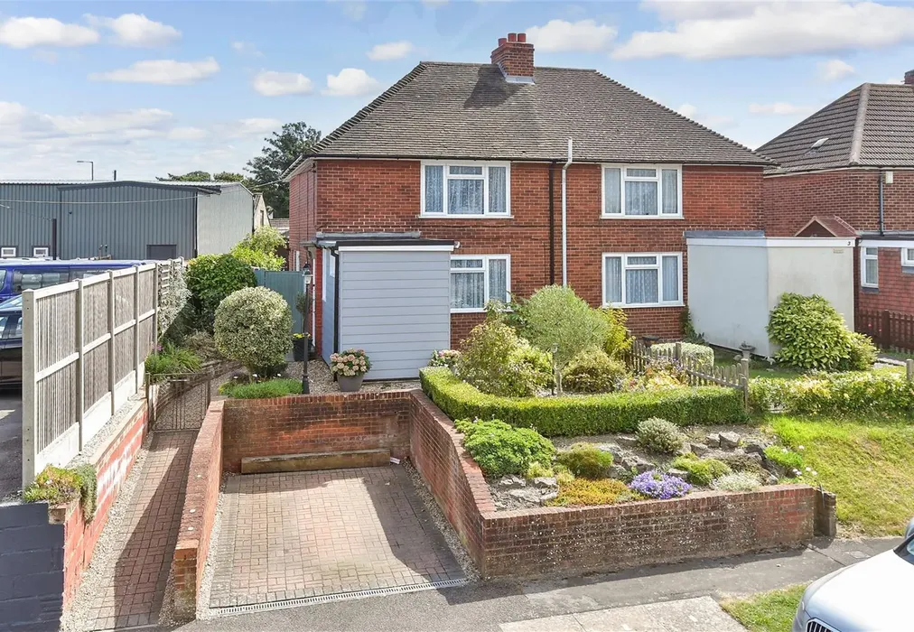 External (Web) - Burgess Green, Hacklinge, Deal, Kent - Wards of Kent