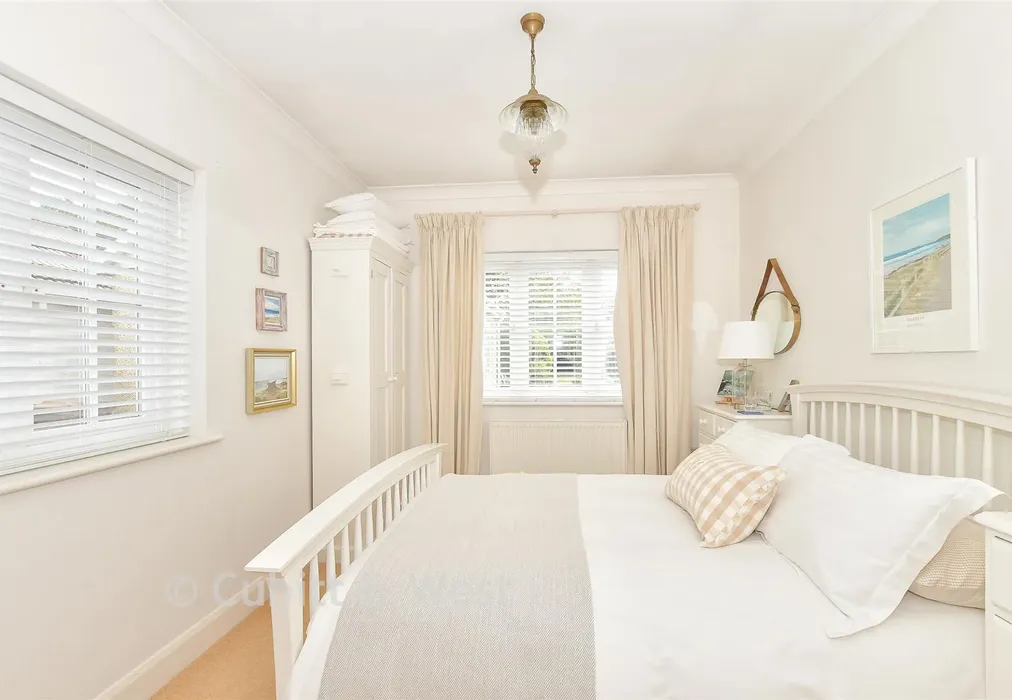 Bedroom 4 - Balcombe Gardens, Horley, Surrey - Wards of Kent