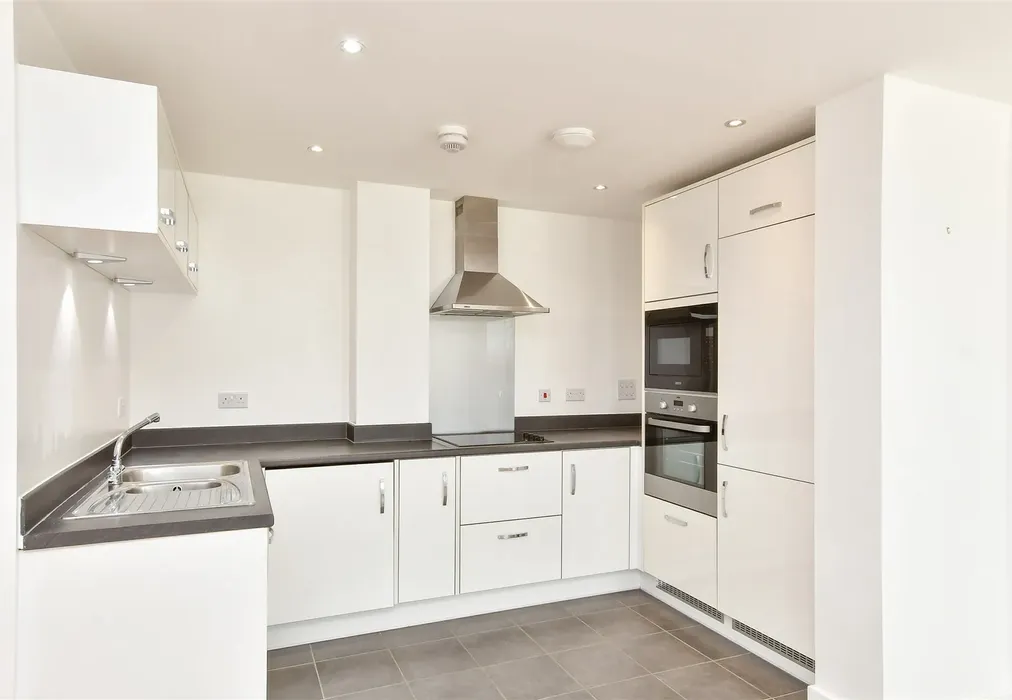 Kitchen - The Waterfront, Worthing, West Sussex - Wards of Kent