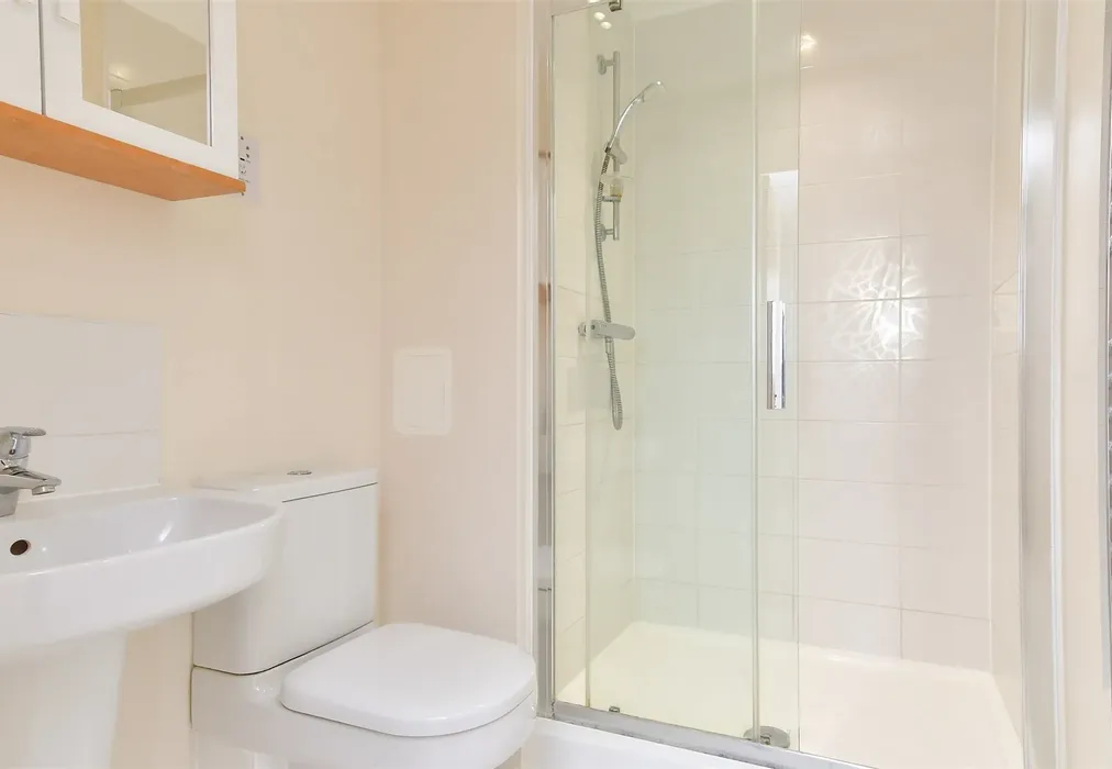 En-Suite Shower Room - The Waterfront, Worthing, West Sussex - Wards of Kent