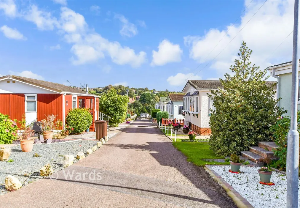 Surrounding Area - Lower Road, East Farleigh, Maidstone, Kent - Wards of Kent