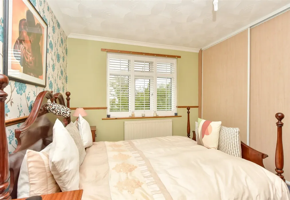 Bedroom 1 - Osprey Avenue, Darland, Chatham, Kent - Wards of Kent