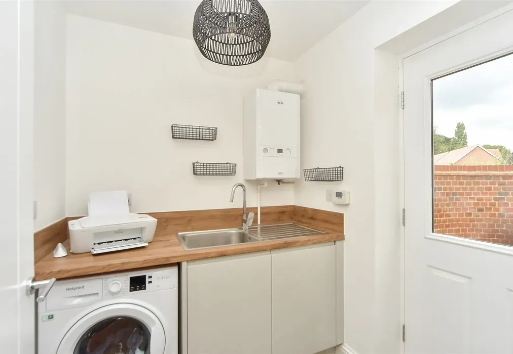 Utility Room - Brickmakers Way, Hempstead, Gillingham, Kent - Wards of Kent