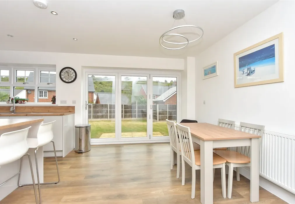 Kitchen/Diner - Brickmakers Way, Hempstead, Gillingham, Kent - Wards of Kent
