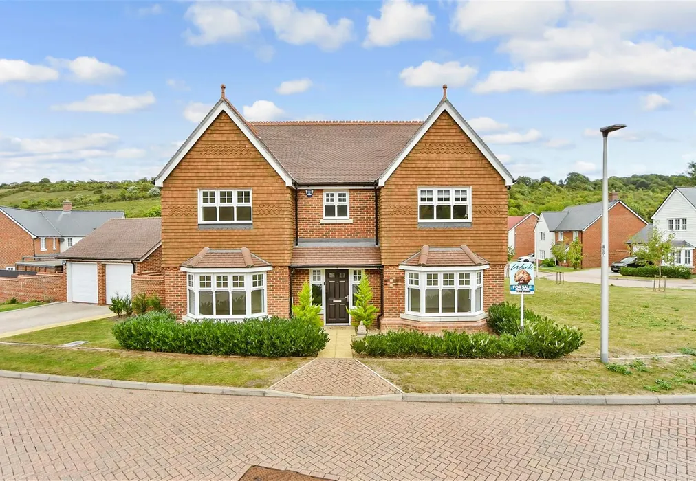 External (Web) - Brickmakers Way, Hempstead, Gillingham, Kent - Wards of Kent