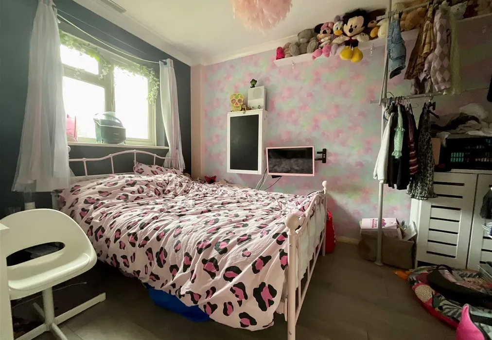 Bedroom 3 - Masefield Road, Larkfield, Aylesford, Kent - Wards of Kent
