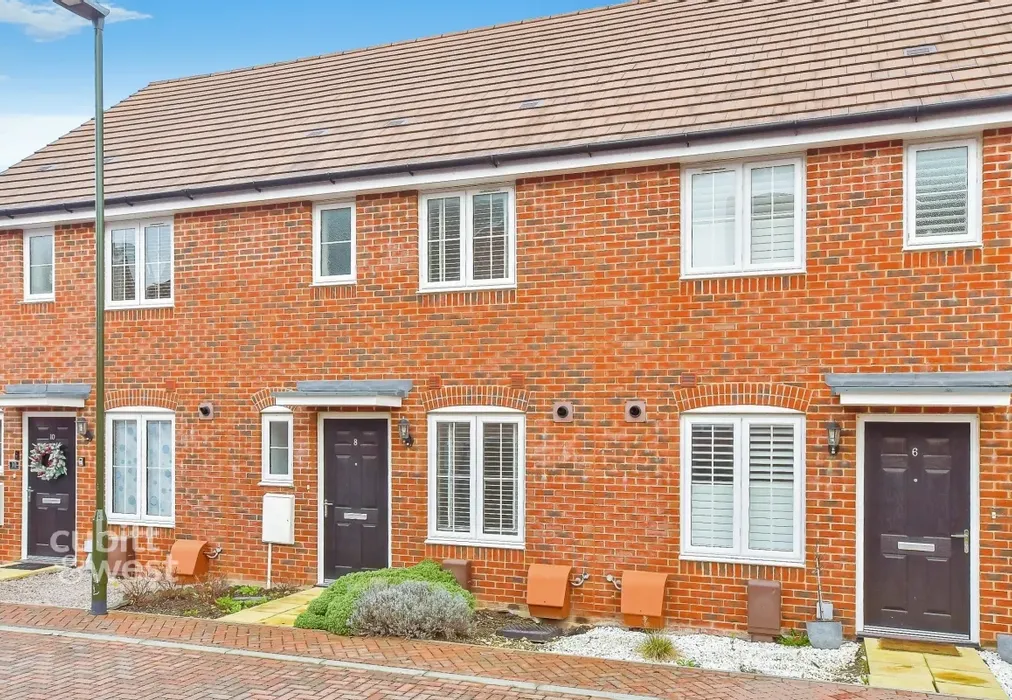 506846f4-901GQR1Y - Buckle Mead Eastergate PO20 - Wards of Kent