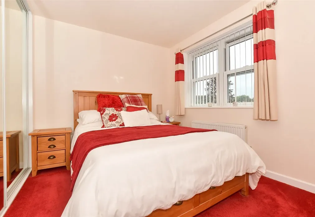 Bedroom 2 - Park Road, Herne Bay, Kent - Wards of Kent
