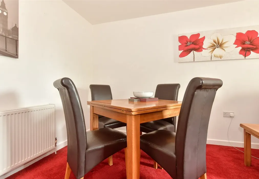 Lounge/Diner - Park Road, Herne Bay, Kent - Wards of Kent