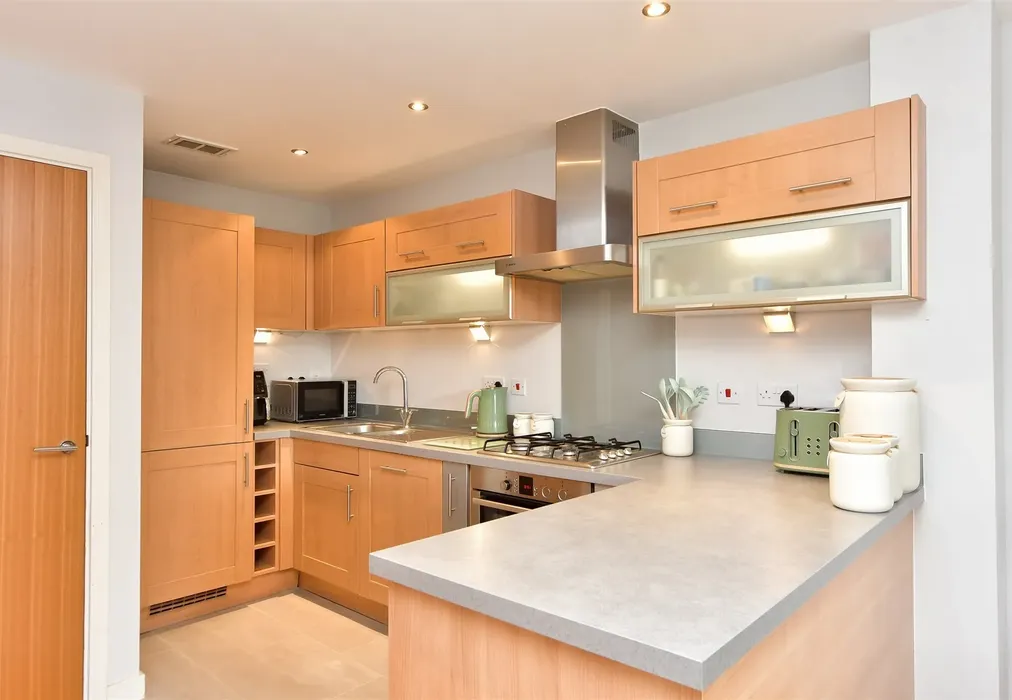 Kitchen/Diner - Poynder Drive, Snodland, Kent - Wards of Kent