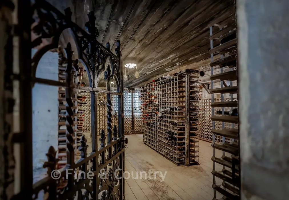 Wine Cellar - Framfield Road, Buxted, Uckfield, East Sussex - Wards of Kent