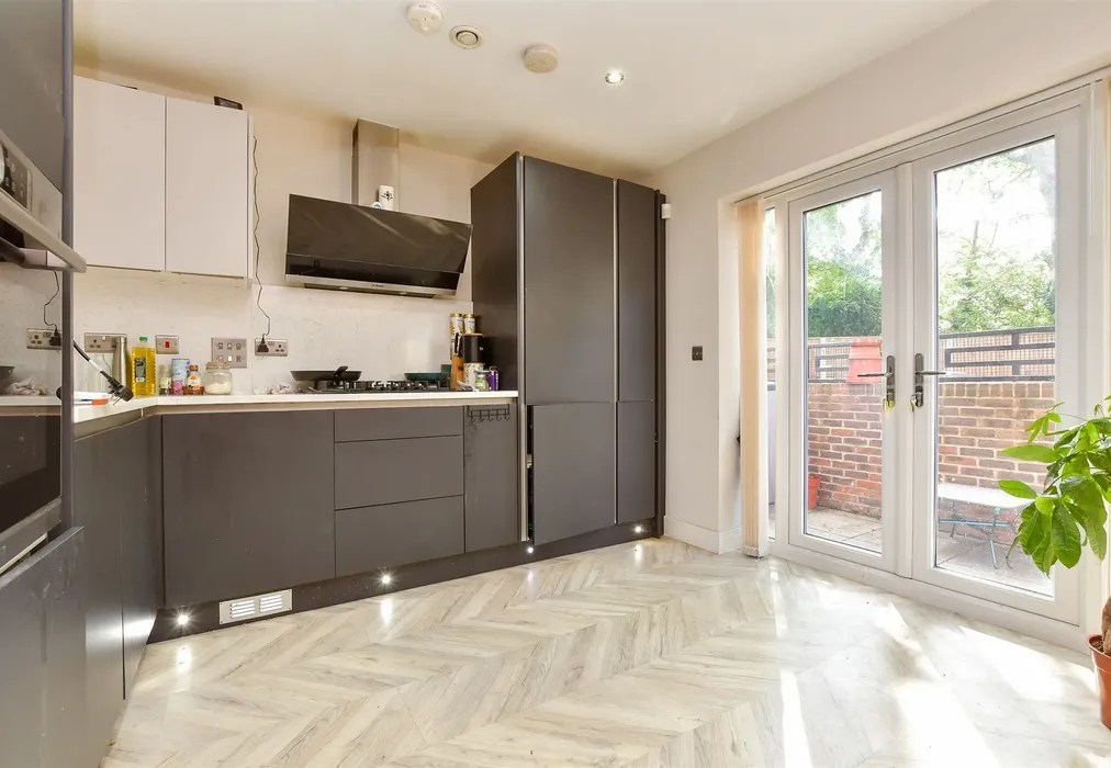 Kitchen / Lounge / Diner - Russell Green Close, Purley, Surrey - Wards of Kent
