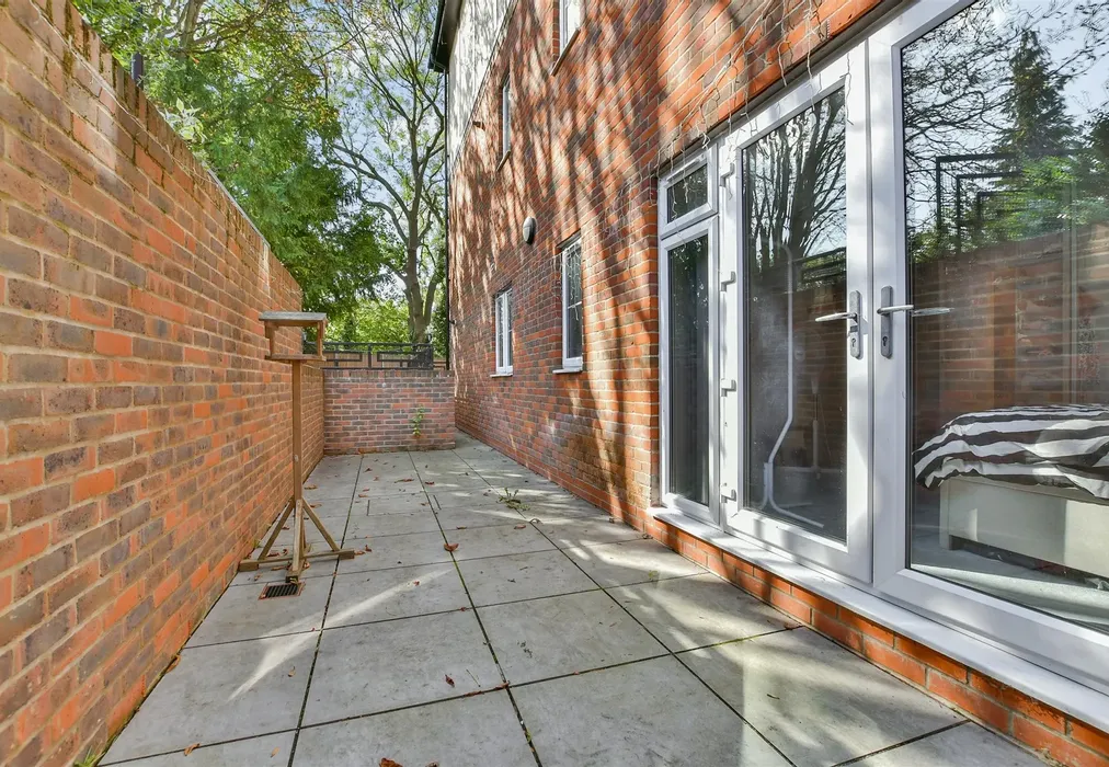 Patio / Decking - Russell Green Close, Purley, Surrey - Wards of Kent