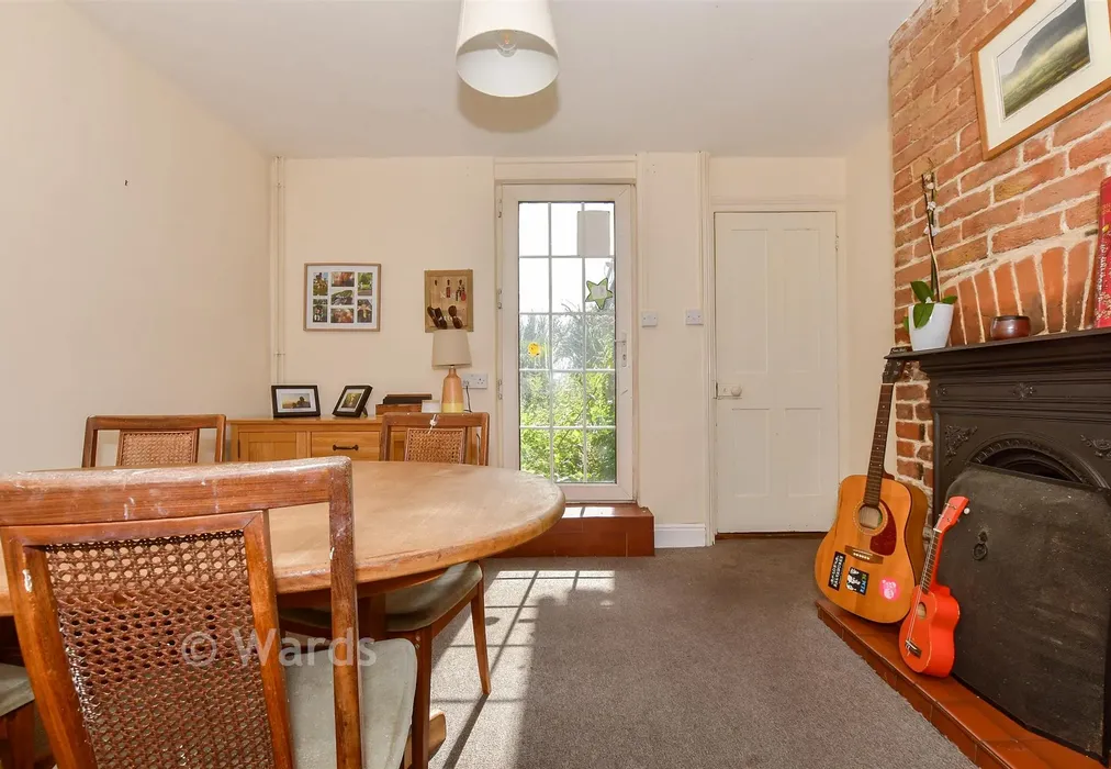Dining Room - Shalmsford Street, Chartham, Canterbury, Kent - Wards of Kent
