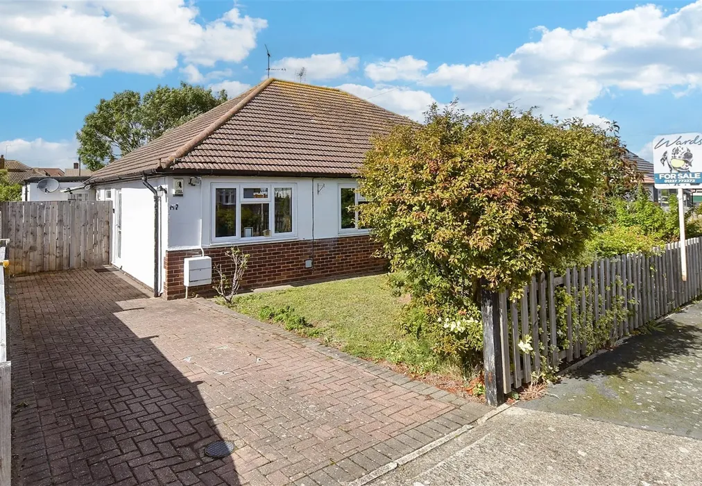 External (Web) - Woodman Avenue, Whitstable, Kent - Wards of Kent