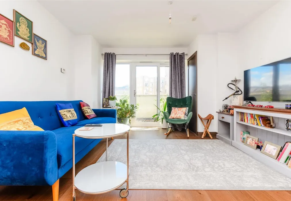 Lounge/Kitchen - Mill Pond Road, Dartford, Kent - Wards of Kent