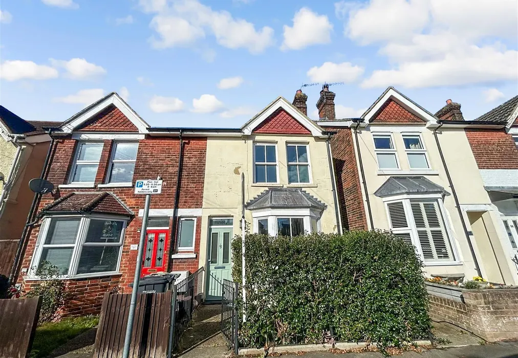Front - Barden Road, Tonbridge, Kent - Wards of Kent