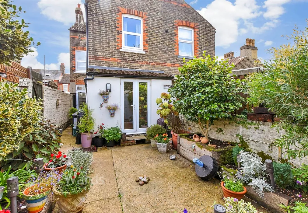Rear Garden - Nightingale Road, Dover, Kent - Wards of Kent