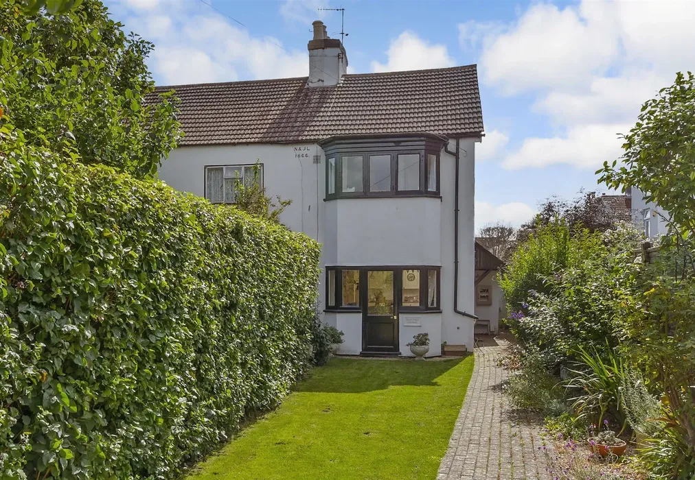 Front External (Web) - Kingsland Road, Worthing, West Sussex - Wards of Kent