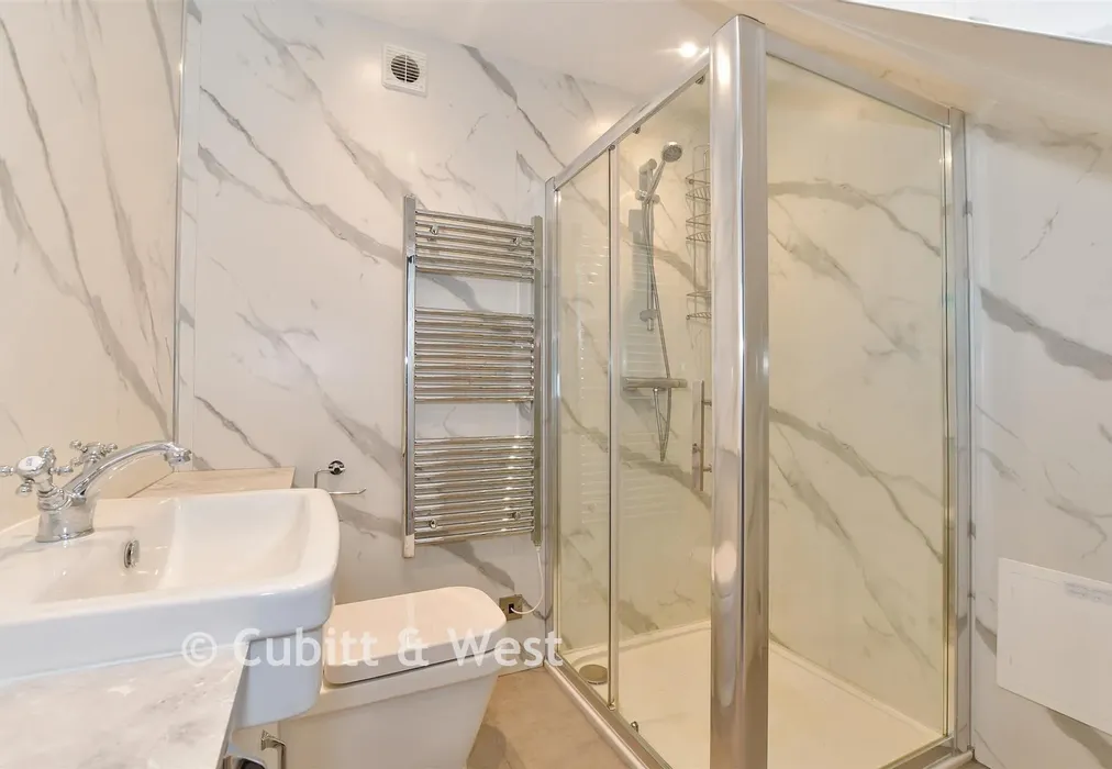 Ground Floor Shower Room - Bluecoat Pond, Christs Hospital, Horsham, West Sussex - Wards of Kent