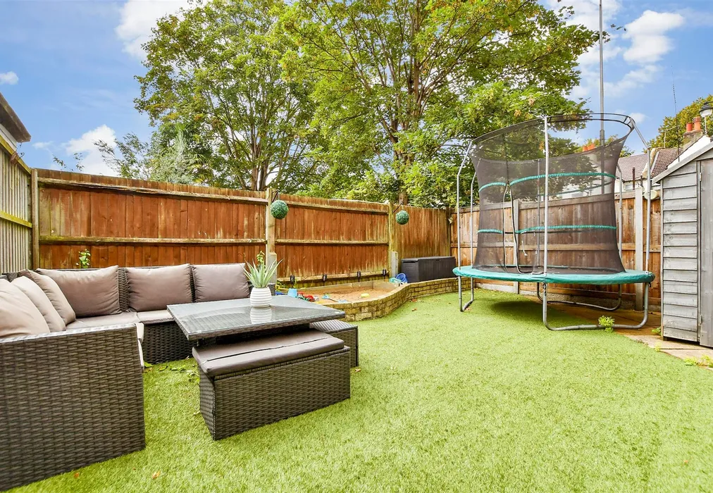 Rear Garden - Litchfield Road, Sutton, Surrey - Wards of Kent