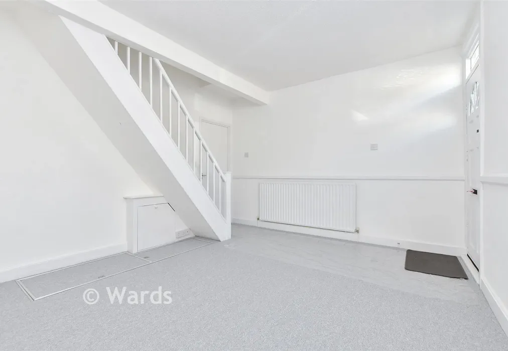 Lounge - Milton Avenue, Margate, Kent - Wards of Kent