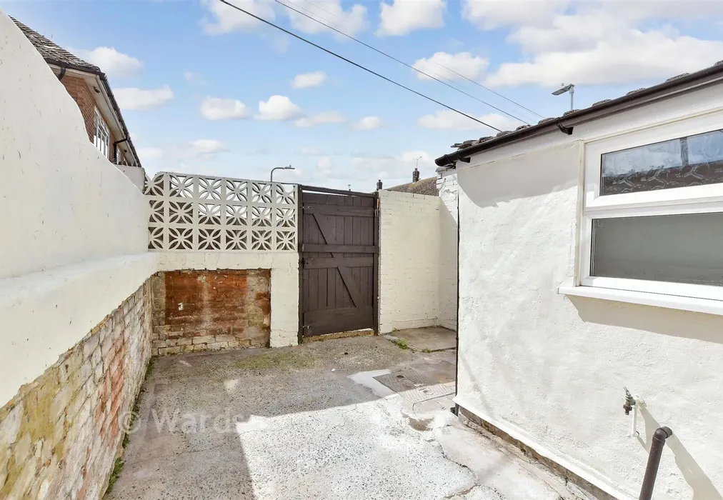 Rear Garden - Milton Avenue, Margate, Kent - Wards of Kent