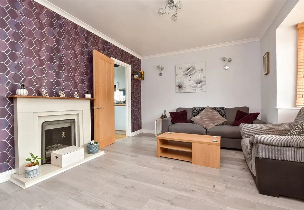 Lounge - Norwood Road, Effingham, Leatherhead, Surrey - Wards of Kent