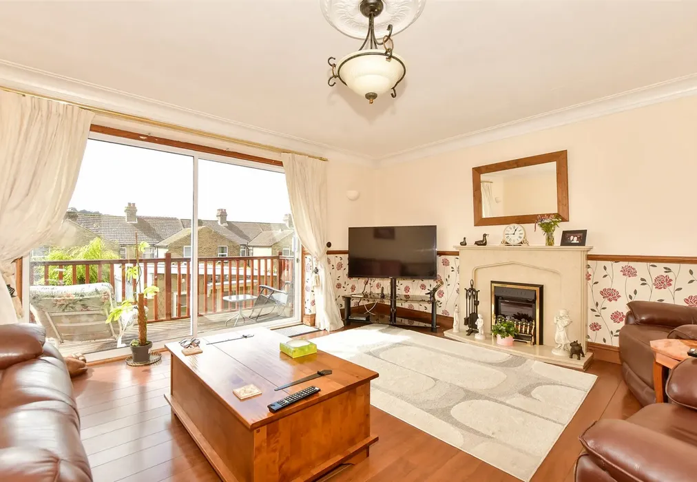 Lounge - Heathfield Avenue, Dover, Kent - Wards of Kent