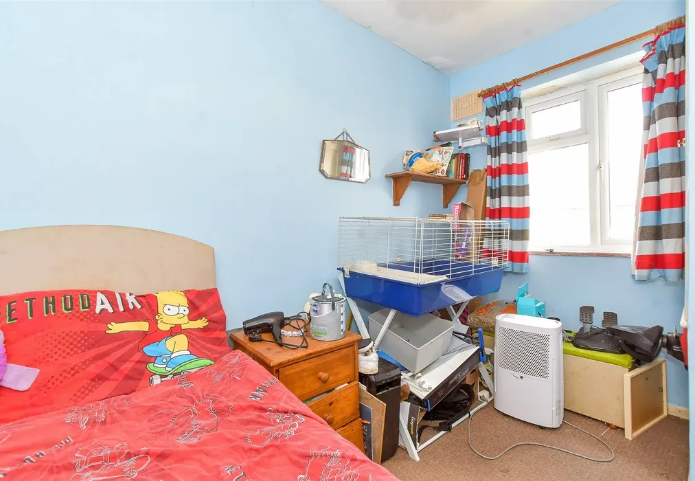 Bedroom 3 - Hay Road, Chichester, West Sussex - Wards of Kent