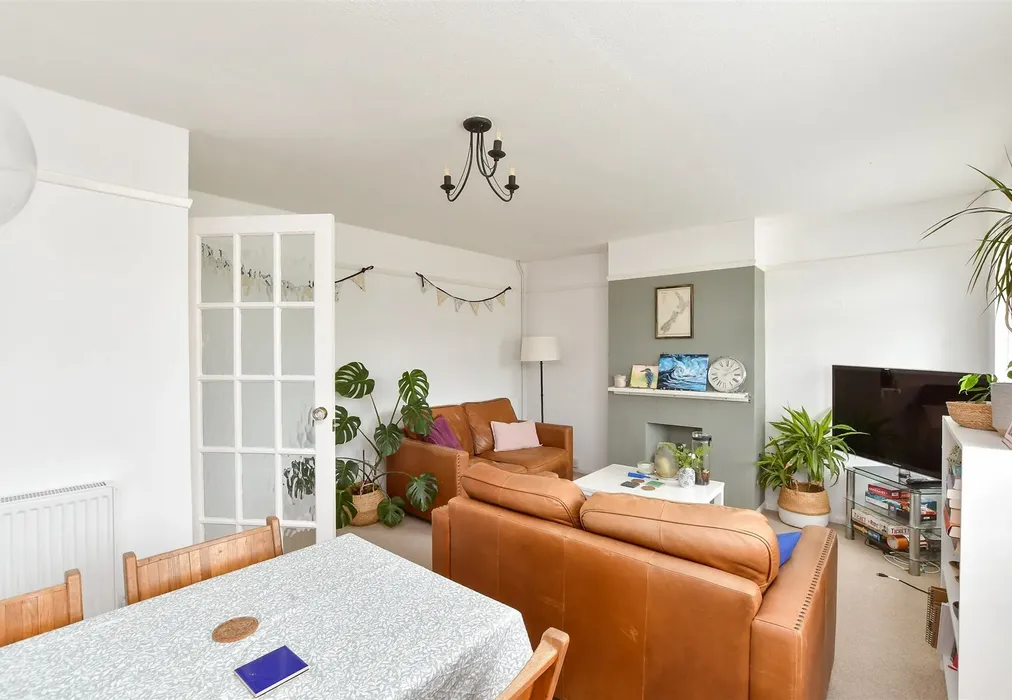 Lounge - Gaisford Close, Worthing, West Sussex - Wards of Kent