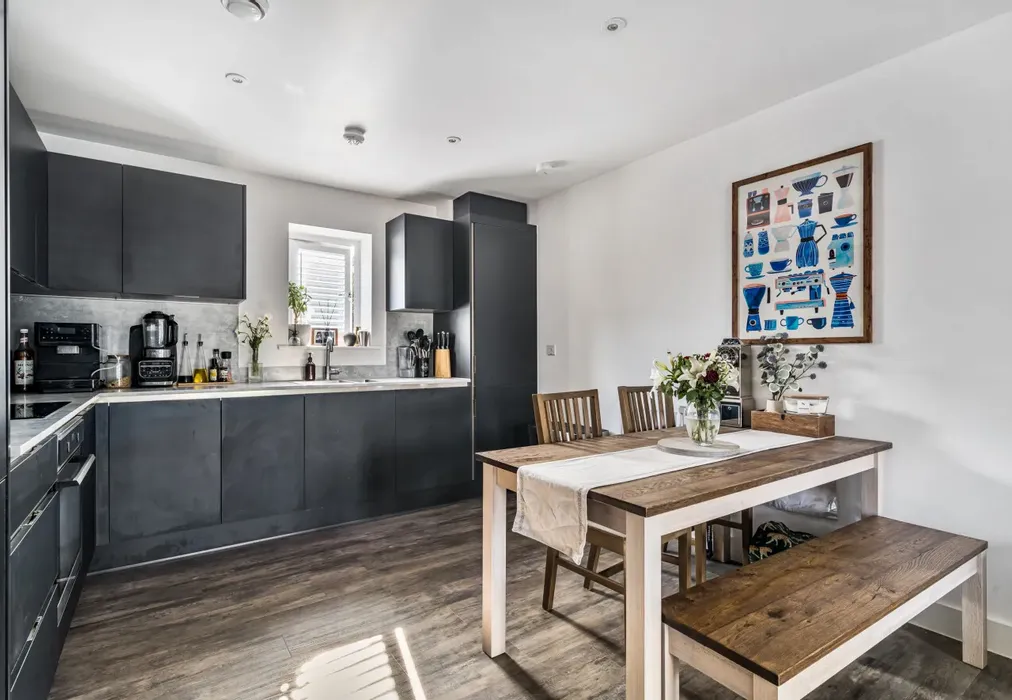Kitchen/Lounge/Diner - Glenway Road, Rochester, Kent - Wards of Kent
