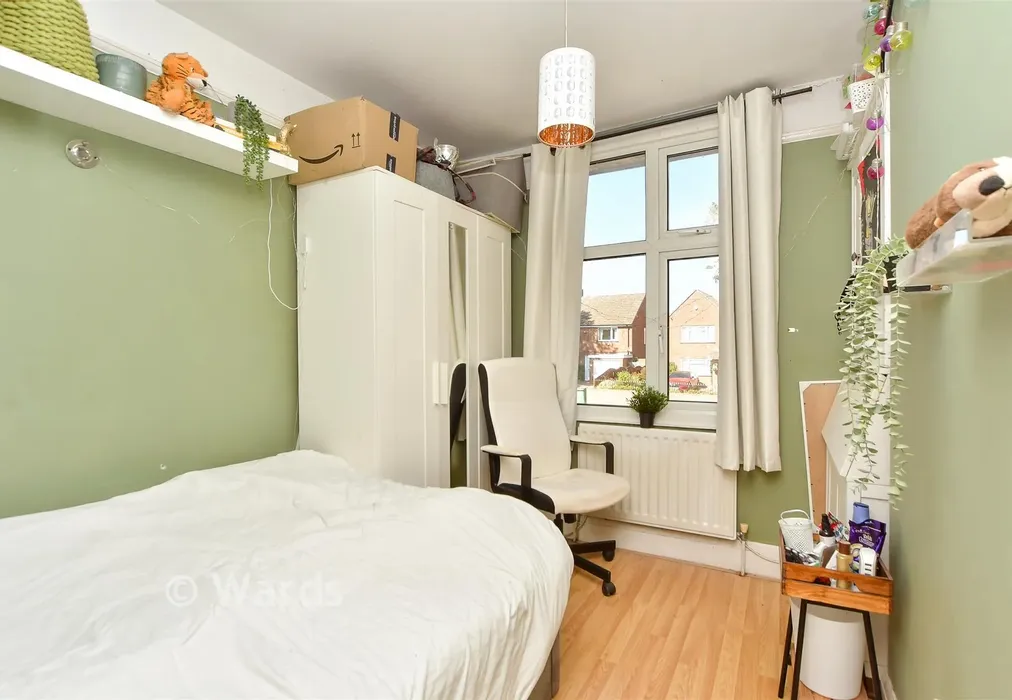 Bedroom 2 - Borden Lane, Sittingbourne, Kent - Wards of Kent