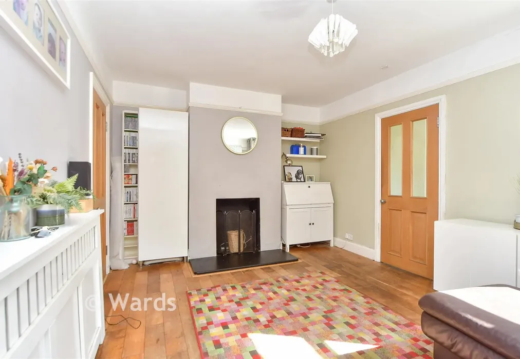Dining Room - Borden Lane, Sittingbourne, Kent - Wards of Kent