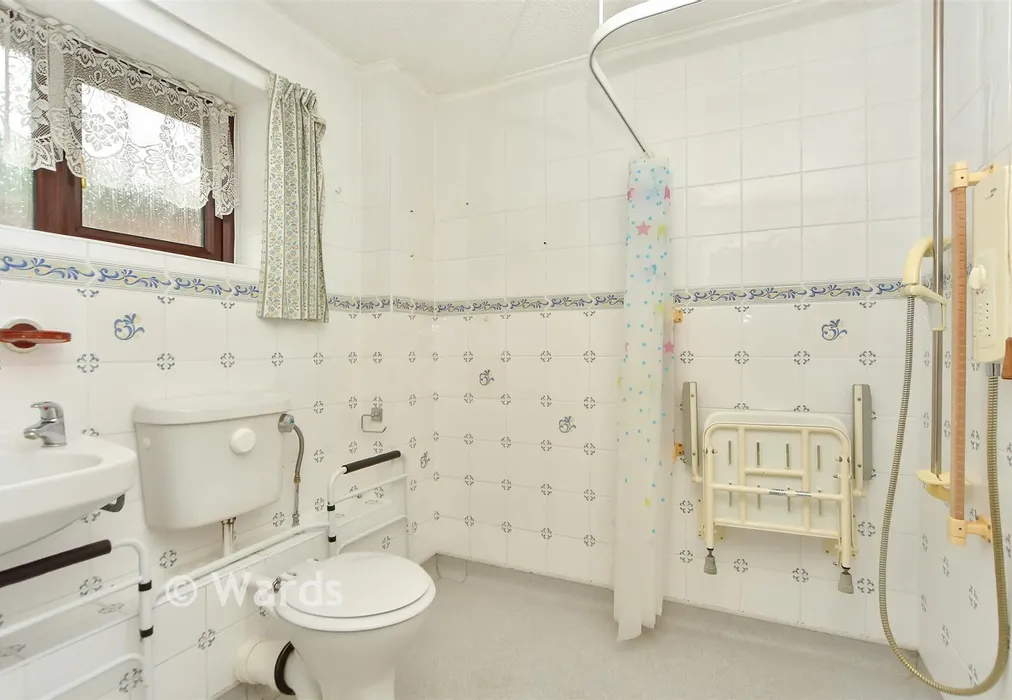 Wet Room - Kingsdown Close, Hempstead, Gillingham, Kent - Wards of Kent