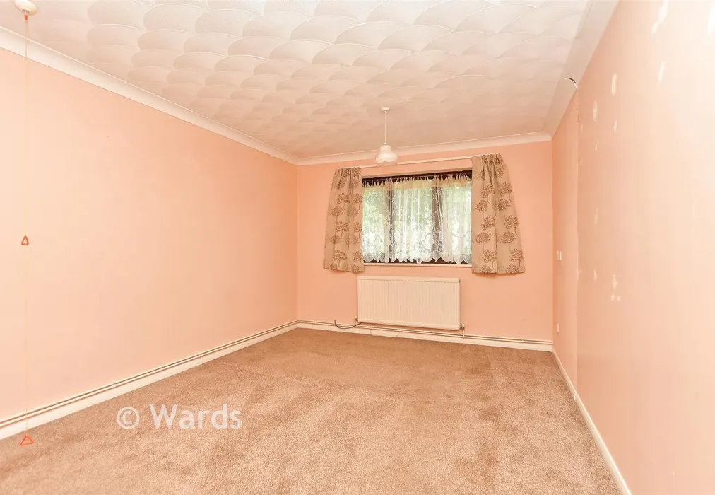 Bedroom - Kingsdown Close, Hempstead, Gillingham, Kent - Wards of Kent